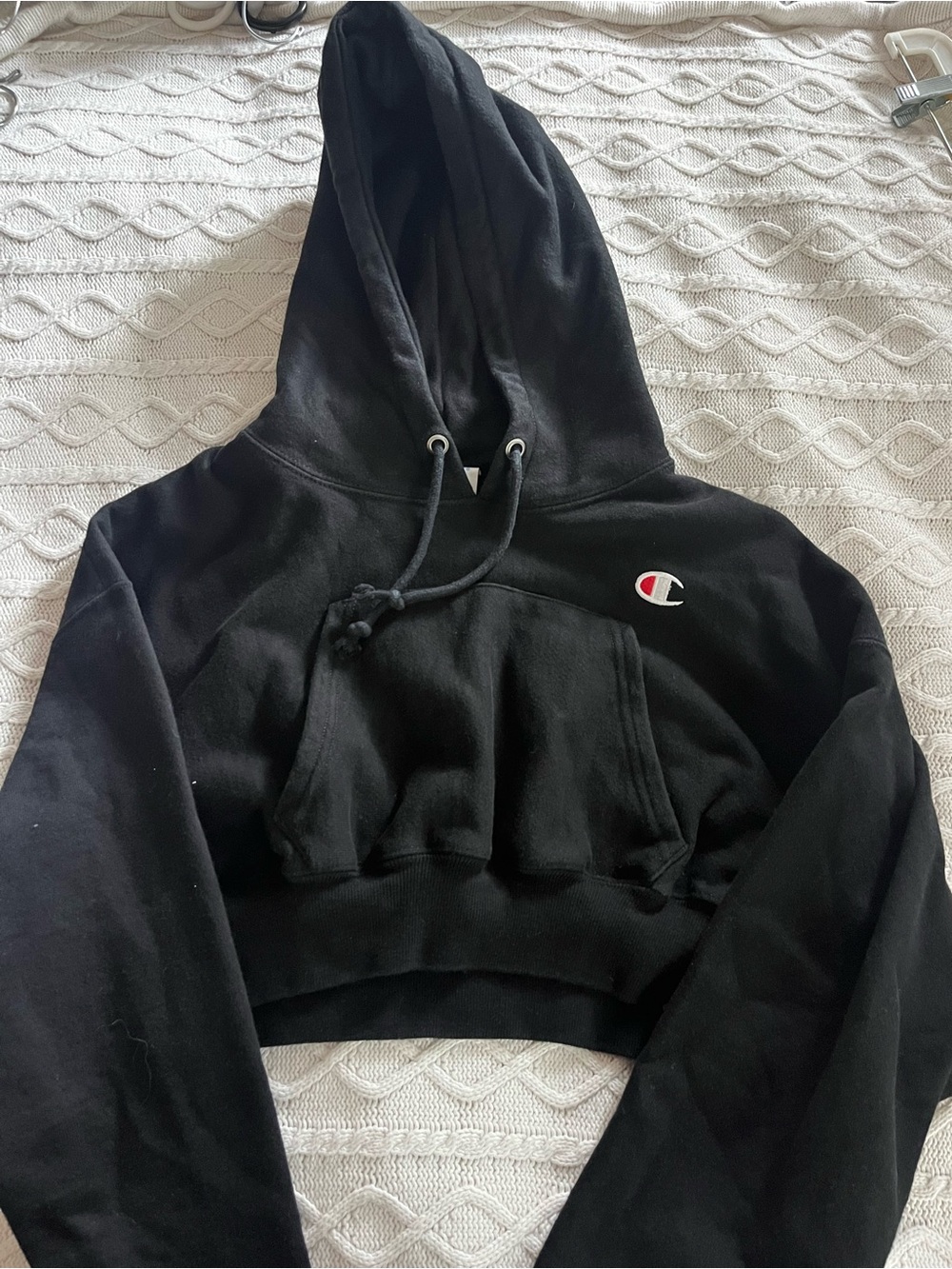 Champion Black Hooded Reverse Weave Cropped Sweatshirt Women’s Size Small - Picture 6 of 6